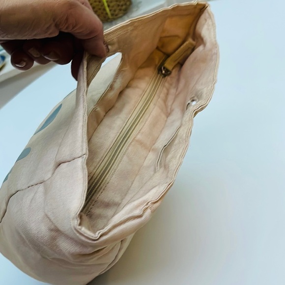 Old Navy Zip Lunch Bag Tote - Picture 5 of 10